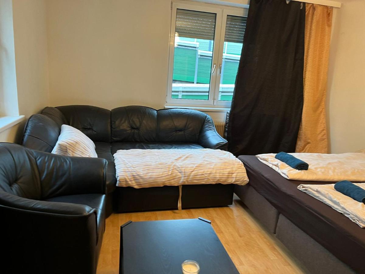 Breathtaking Shared Villa Near Danube River /W Garden And Parking Vienna Esterno foto