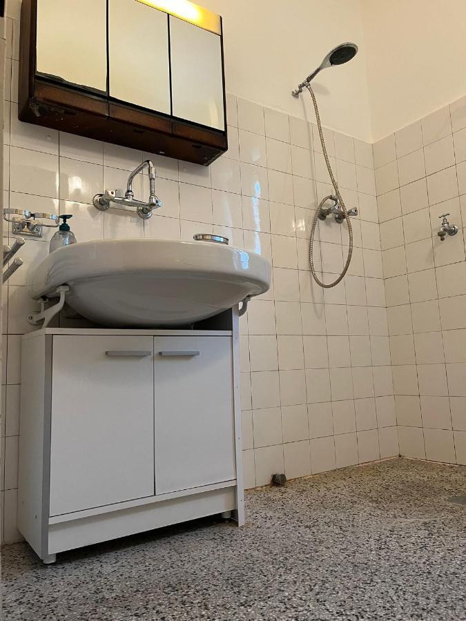 Breathtaking Shared Villa Near Danube River /W Garden And Parking Vienna Esterno foto